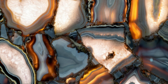 BURNT CHARCOAL GLASS TILE 60X120 CM - Image 3