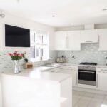 Quartz White Mosaic 30x30 £48.99 - Image 2