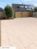 COUNTY CREMA SIZE: 600X900MM THICKNESS: 20MM